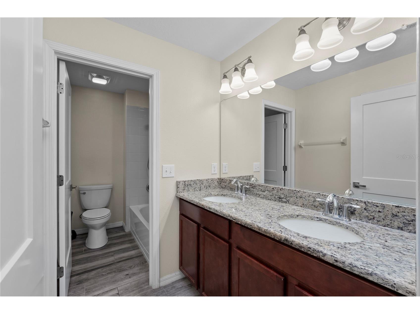 11728 Lake Boulevard New Port Richey FL 34655 W7882147 image36