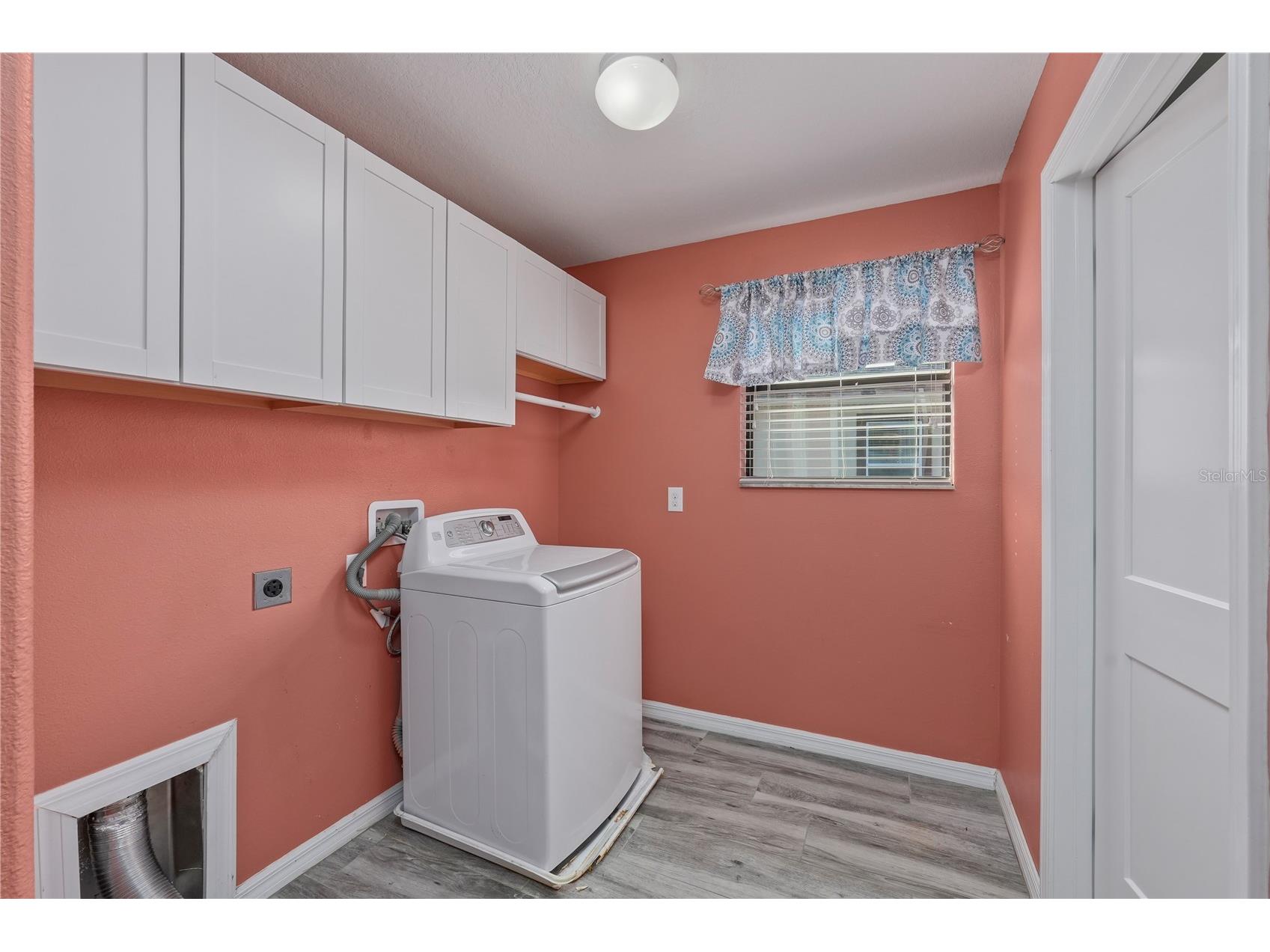 11728 Lake Boulevard New Port Richey FL 34655 W7882147 image41