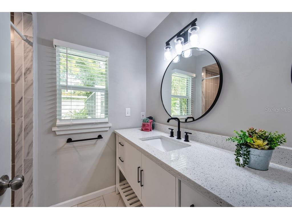 1173 Myrtle Street Sarasota FL 34234 TB8436061 image19