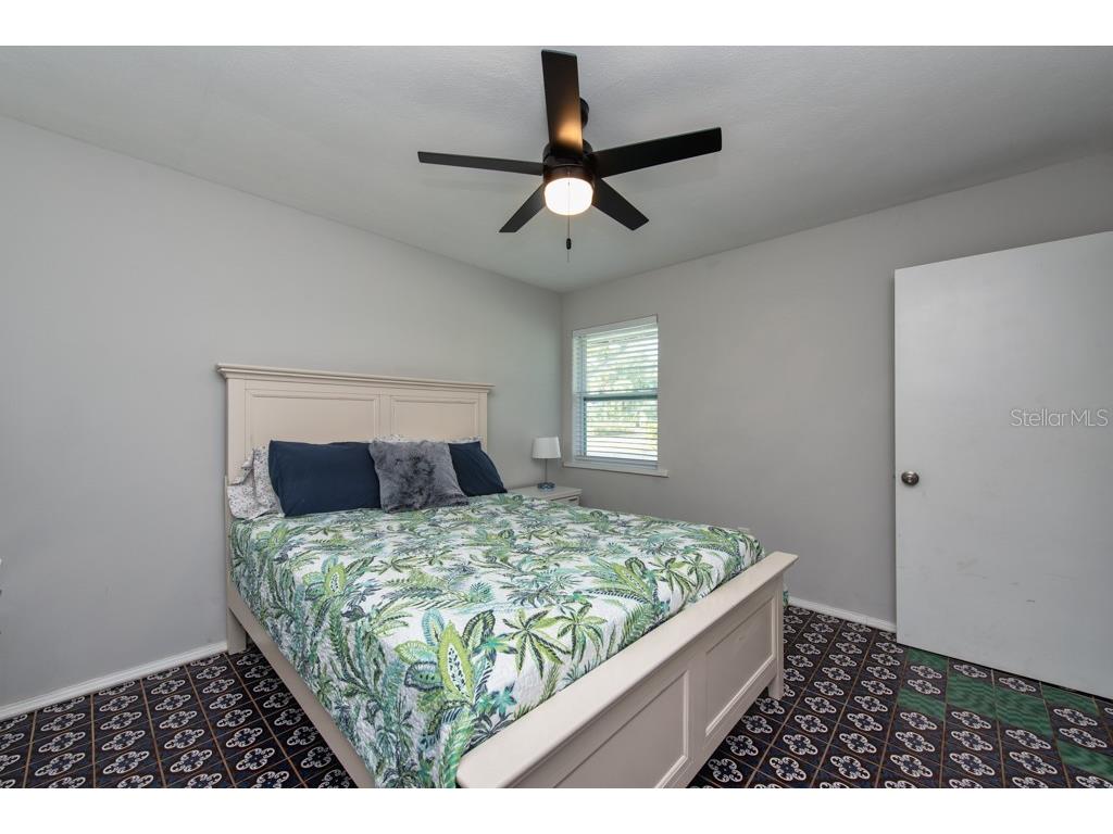 1173 Myrtle Street Sarasota FL 34234 TB8436061 image21