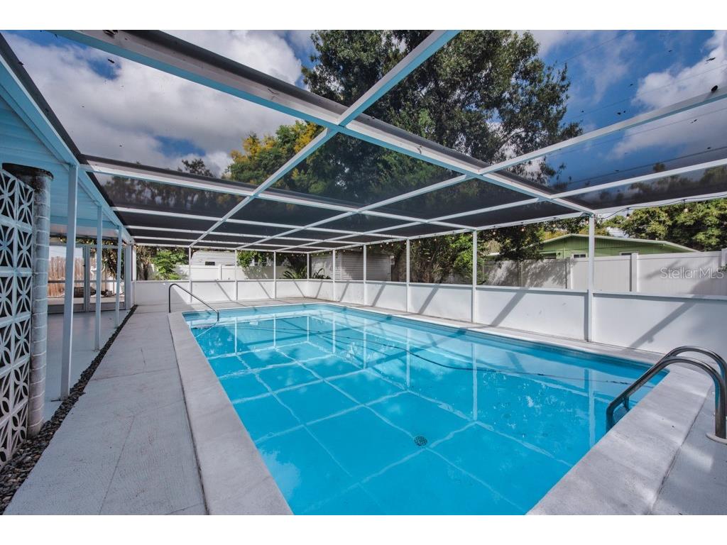 1173 Myrtle Street Sarasota FL 34234 TB8436061 image28