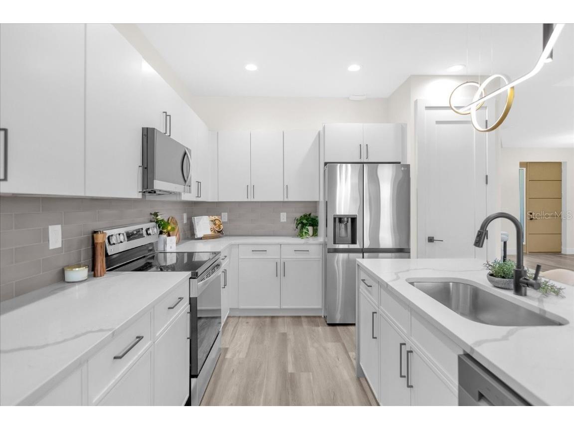 1173 Rotonda Circle Rotonda West FL 33947 - THE ROTONDA RIVER TB8411533 image9