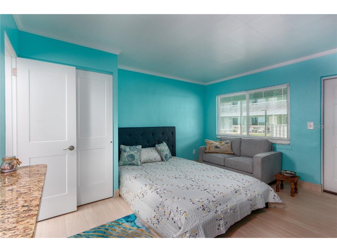 11730 Gulf Boulevard #4 Treasure Island FL 33706 TB8434393 image2