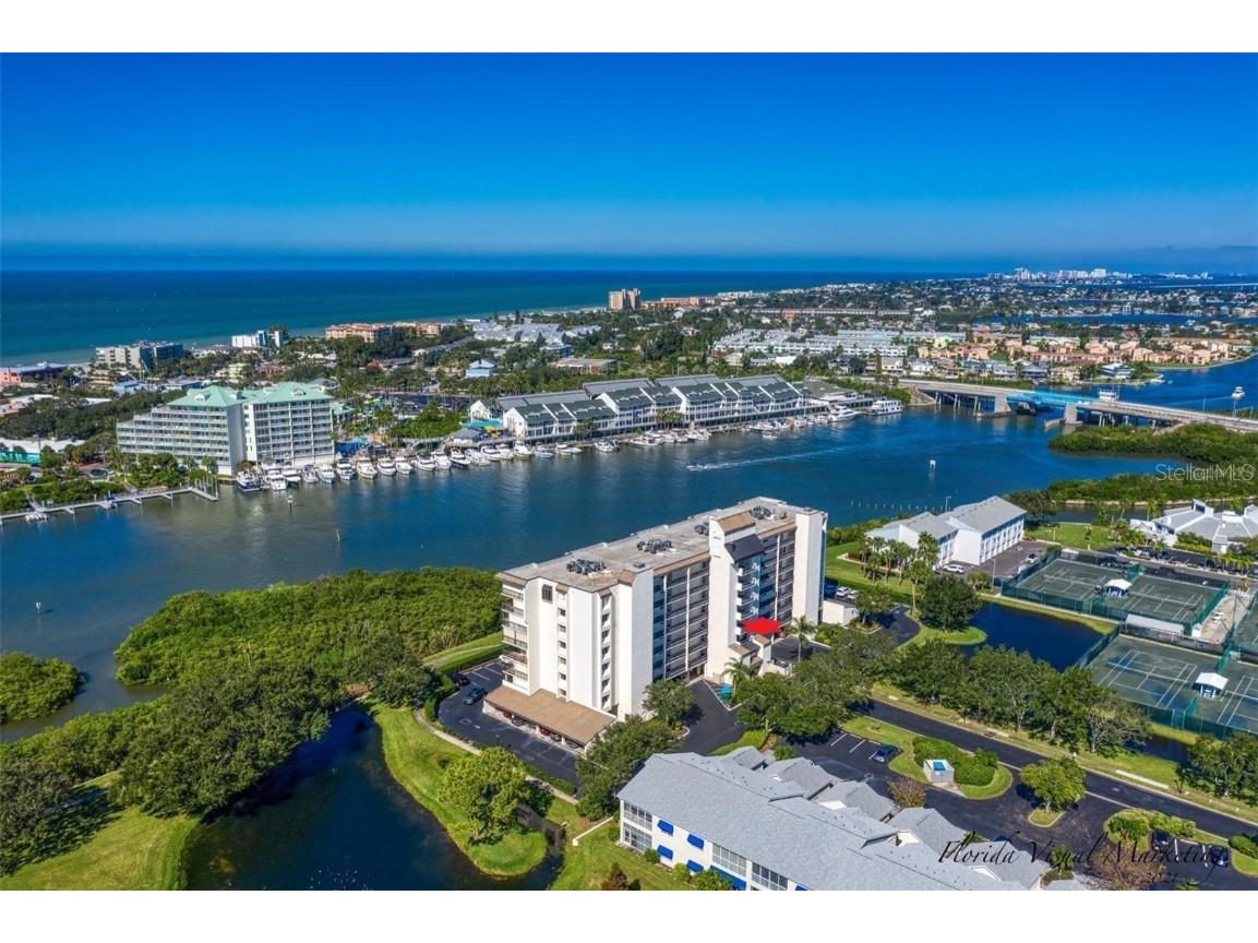 11730 Shipwatch Drive #305 Largo FL 33774 U8198315 image1