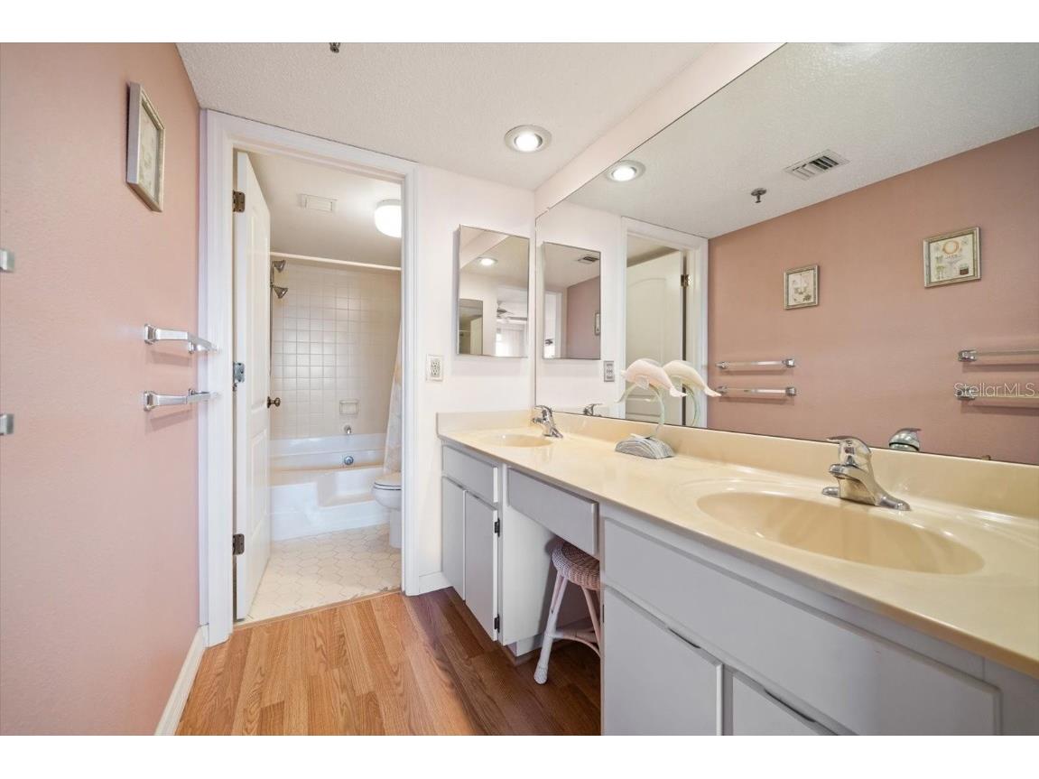 11730 Shipwatch Drive #402 Largo FL 33774 TB8445012 image25