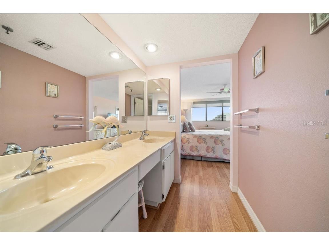 11730 Shipwatch Drive #402 Largo FL 33774 TB8445012 image26