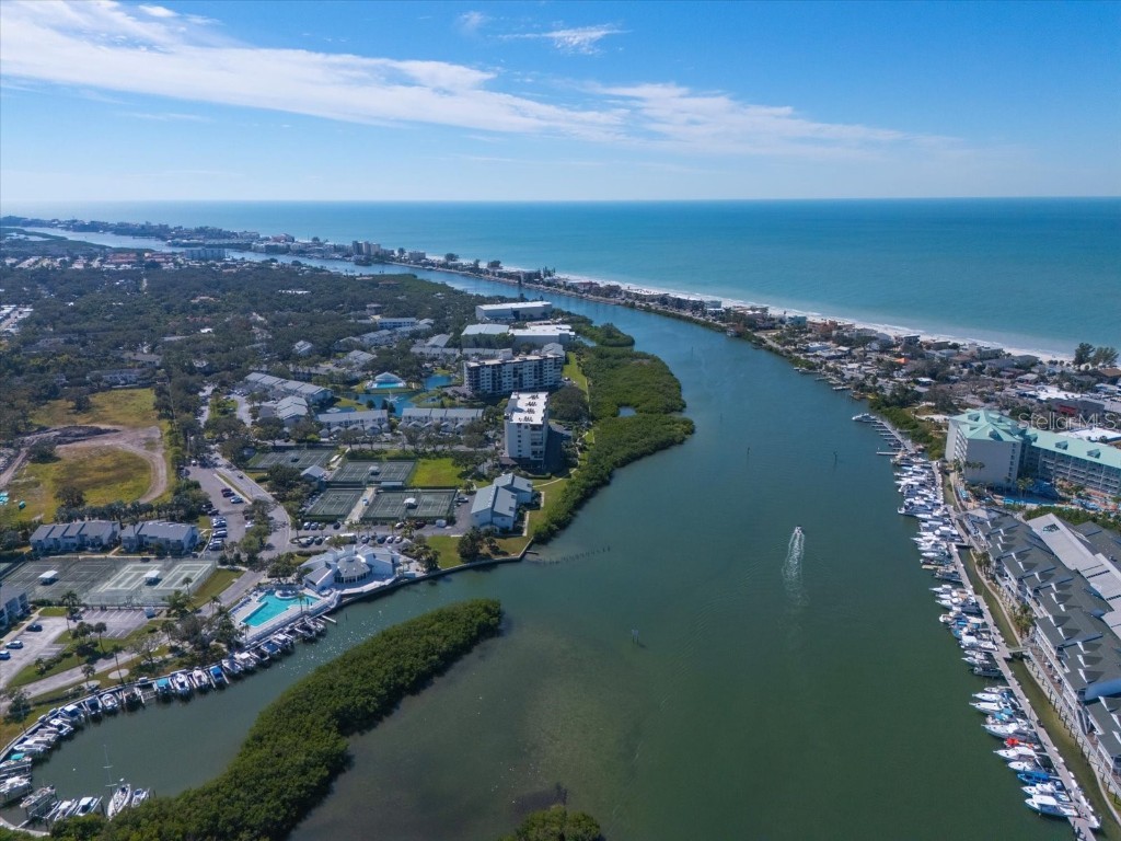 11730 Shipwatch Drive #402 Largo FL 33774 TB8445012 image49