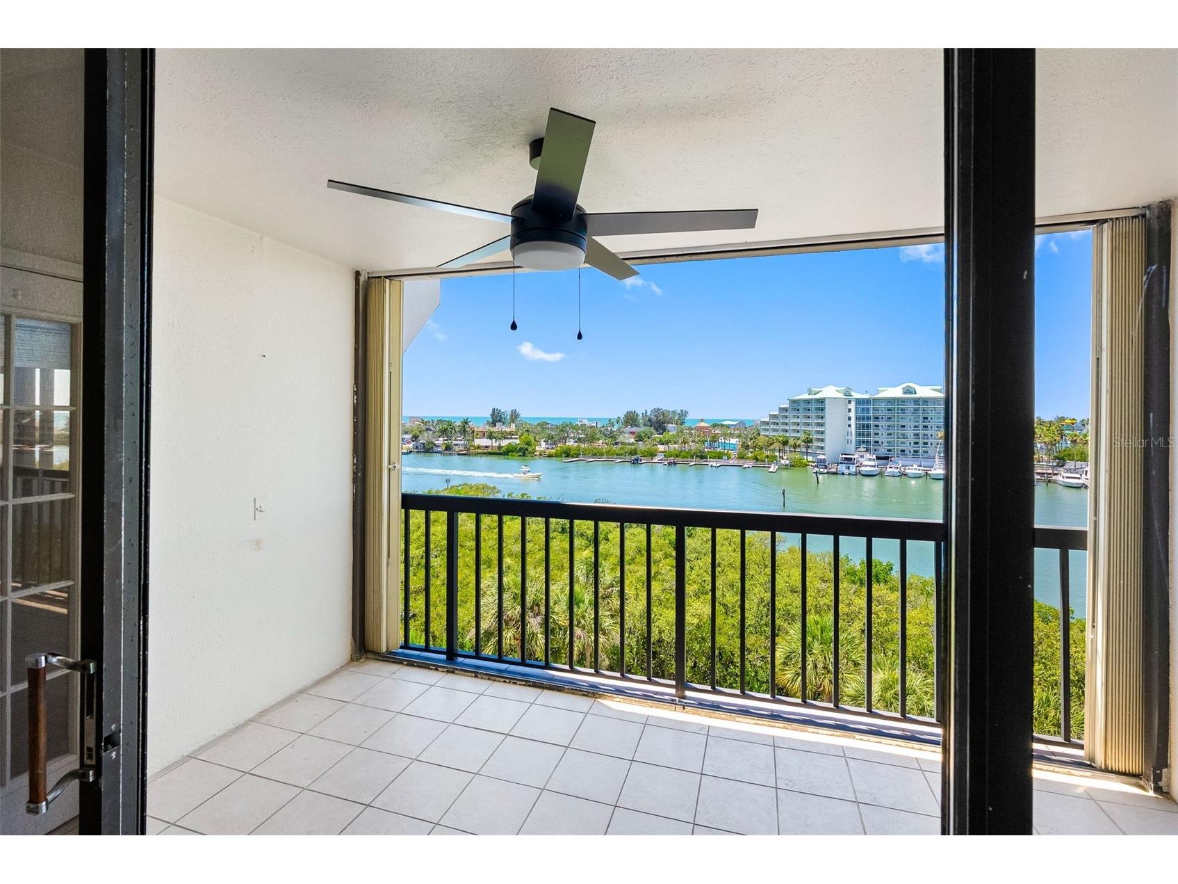 11730 Shipwatch Drive #604 Largo FL 33774 - INTRACOASTAL TB8510282 image3