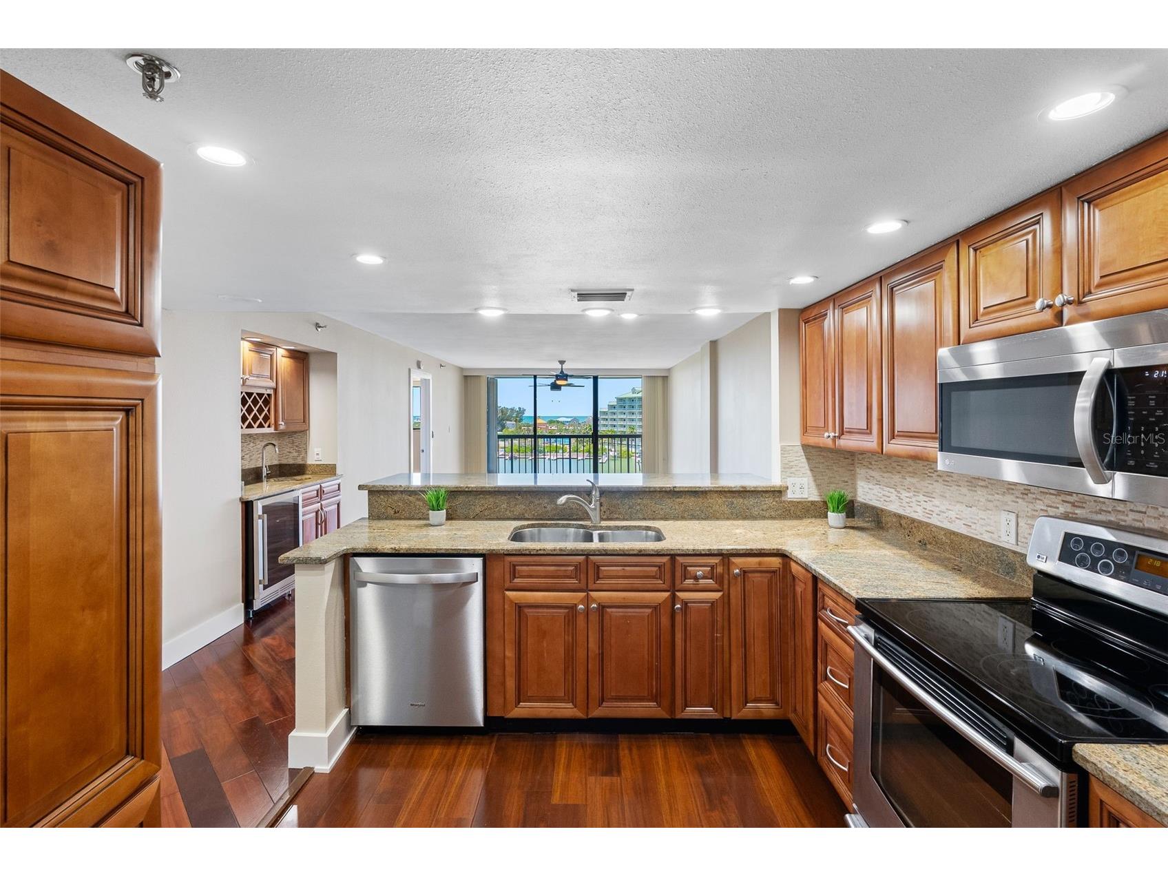 11730 Shipwatch Drive #604 Largo FL 33774 - INTRACOASTAL TB8510282 image6