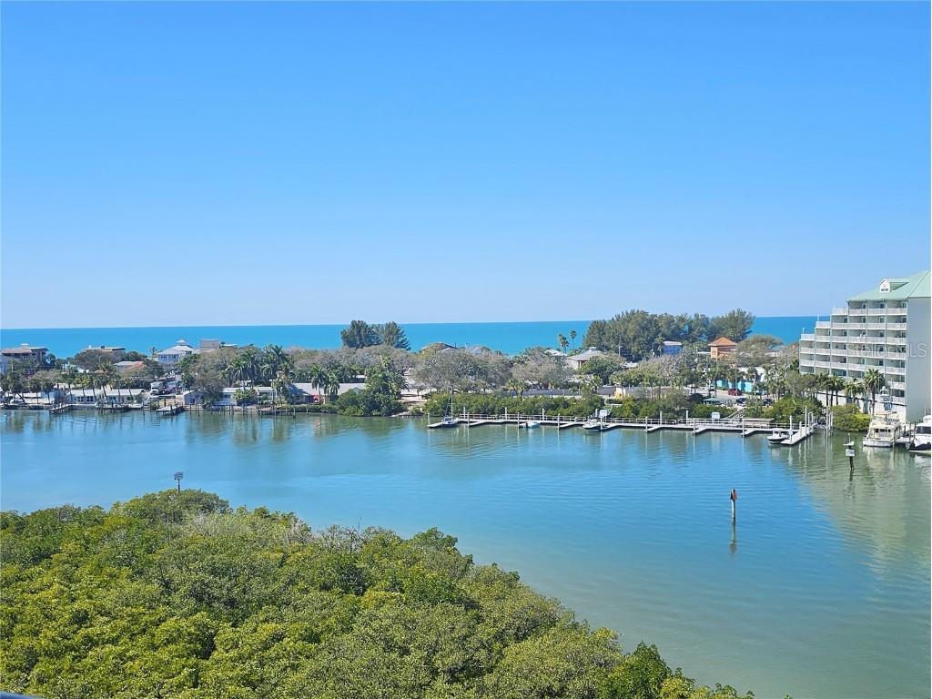 11730 Shipwatch Drive #807 Largo FL 33774 U8233433 image1