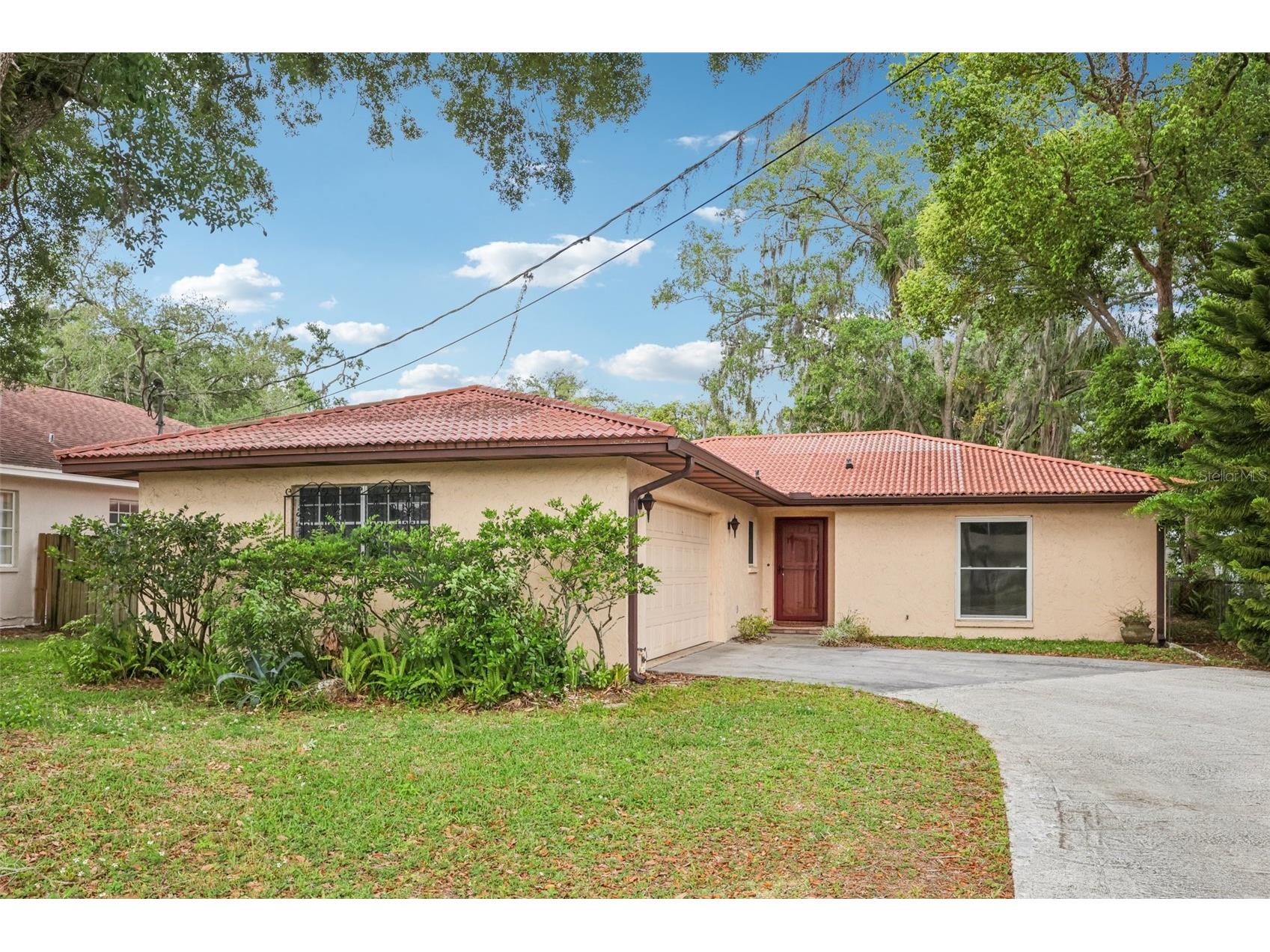11732 Moffat Avenue Tampa FL 33617 TB8495956 image1