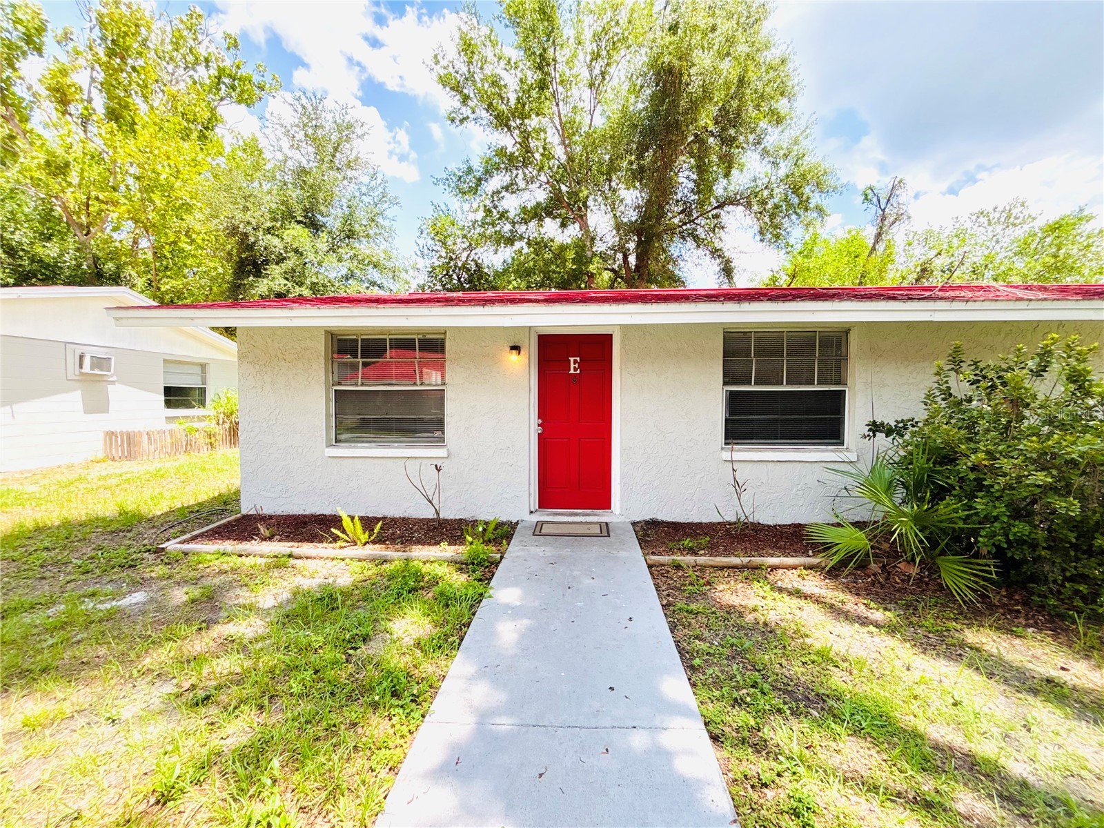 11733 N 12th Street #E Tampa FL 33612 TB8513130 image1