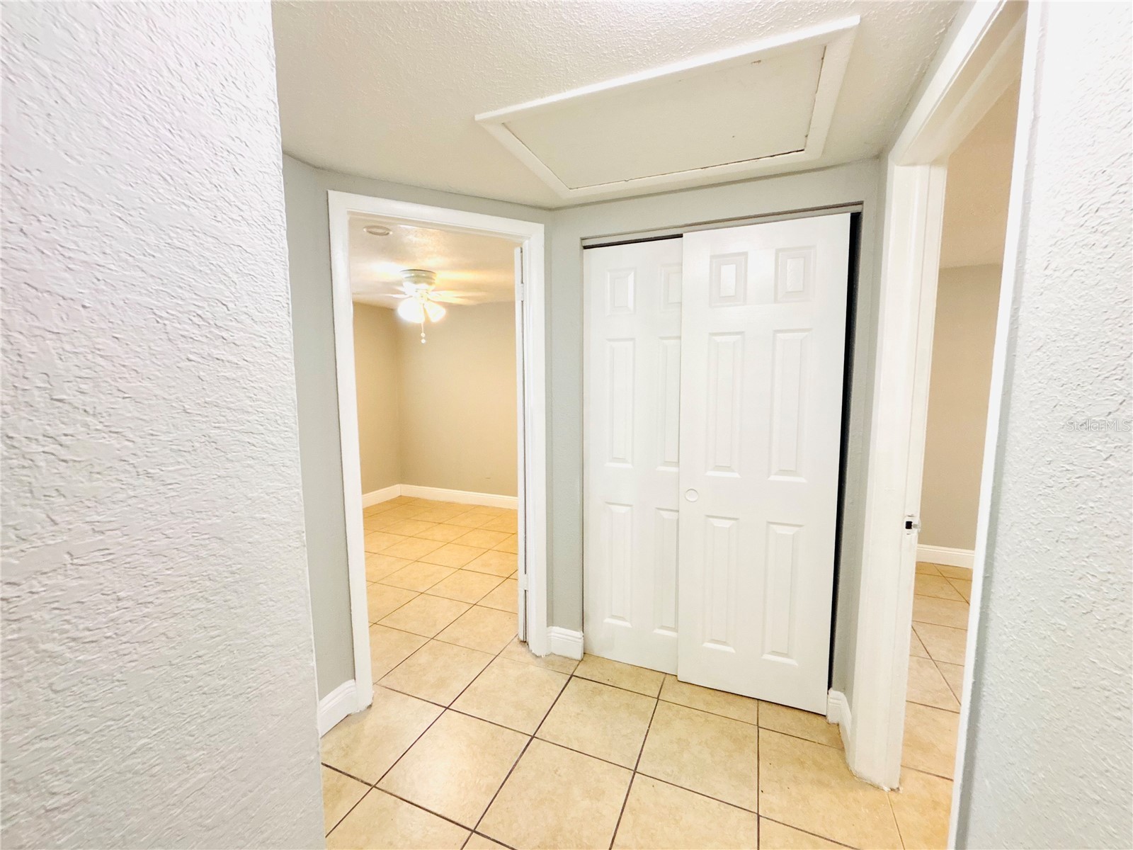 11733 N 12th Street #E Tampa FL 33612 TB8513130 image8