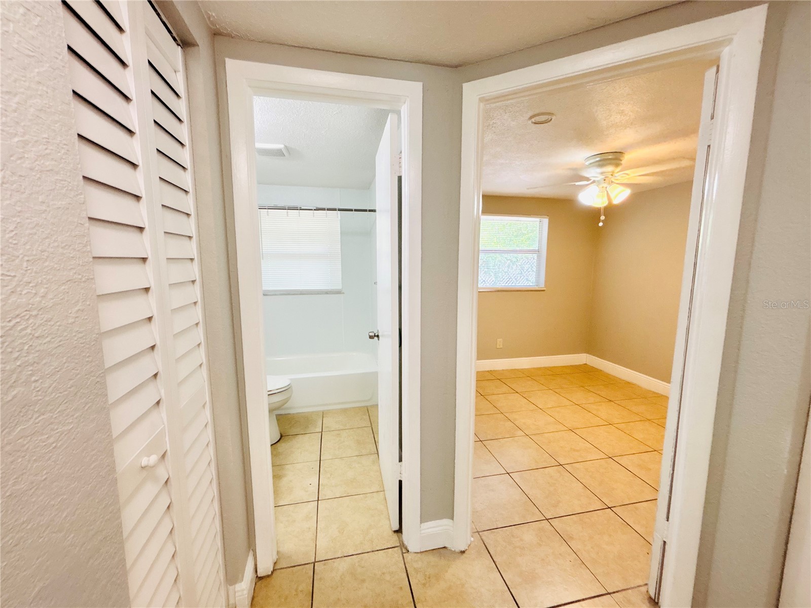 11733 N 12th Street #E Tampa FL 33612 TB8513130 image9