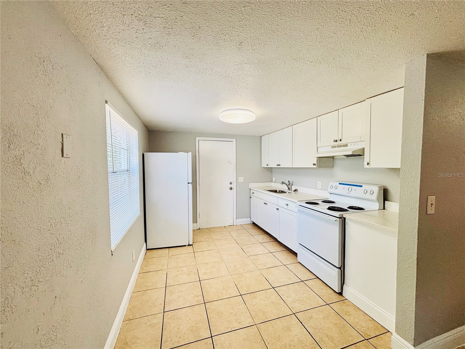 11733 N 12th Street #L Tampa FL 33612 TB8477648 image3