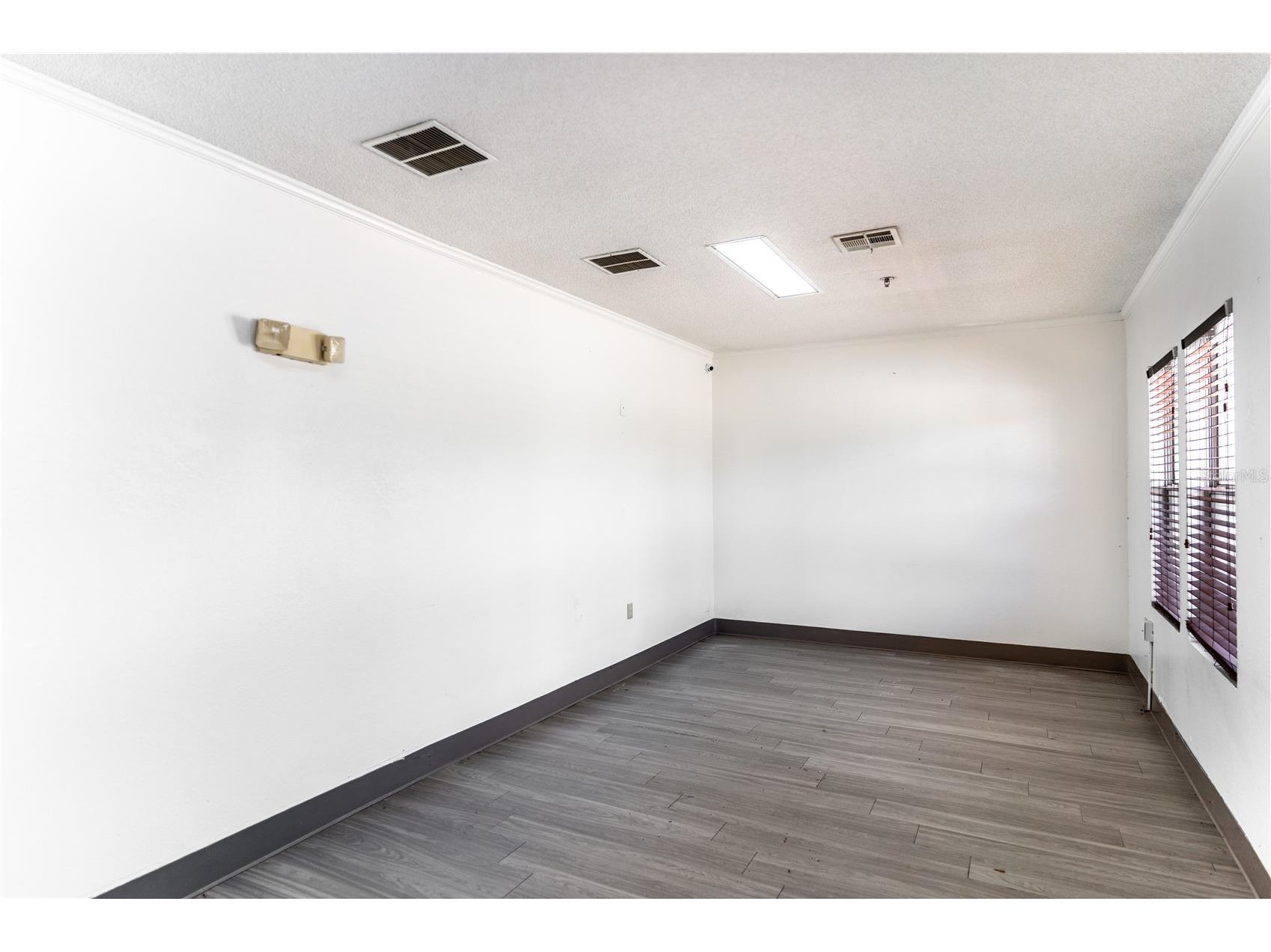 11734 Jefferson Road Thonotosassa FL 33592 - TAMPA BYPASS CANAL TB8520562 image17