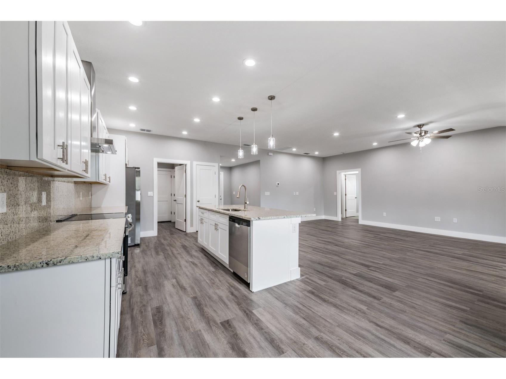 11734 Orange Court Dade City FL 33525 TB8482106 image15