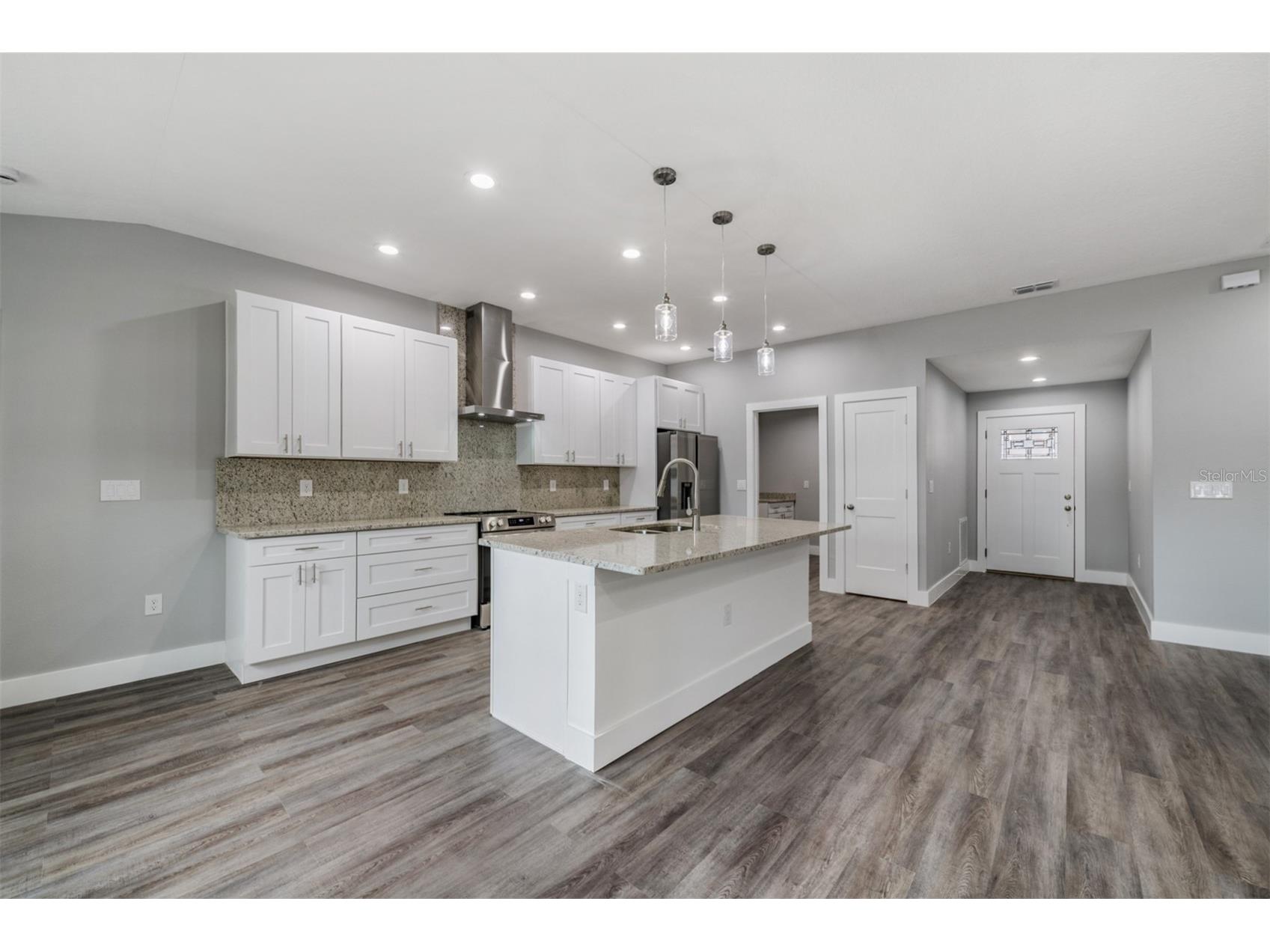 11734 Orange Court Dade City FL 33525 TB8482106 image9
