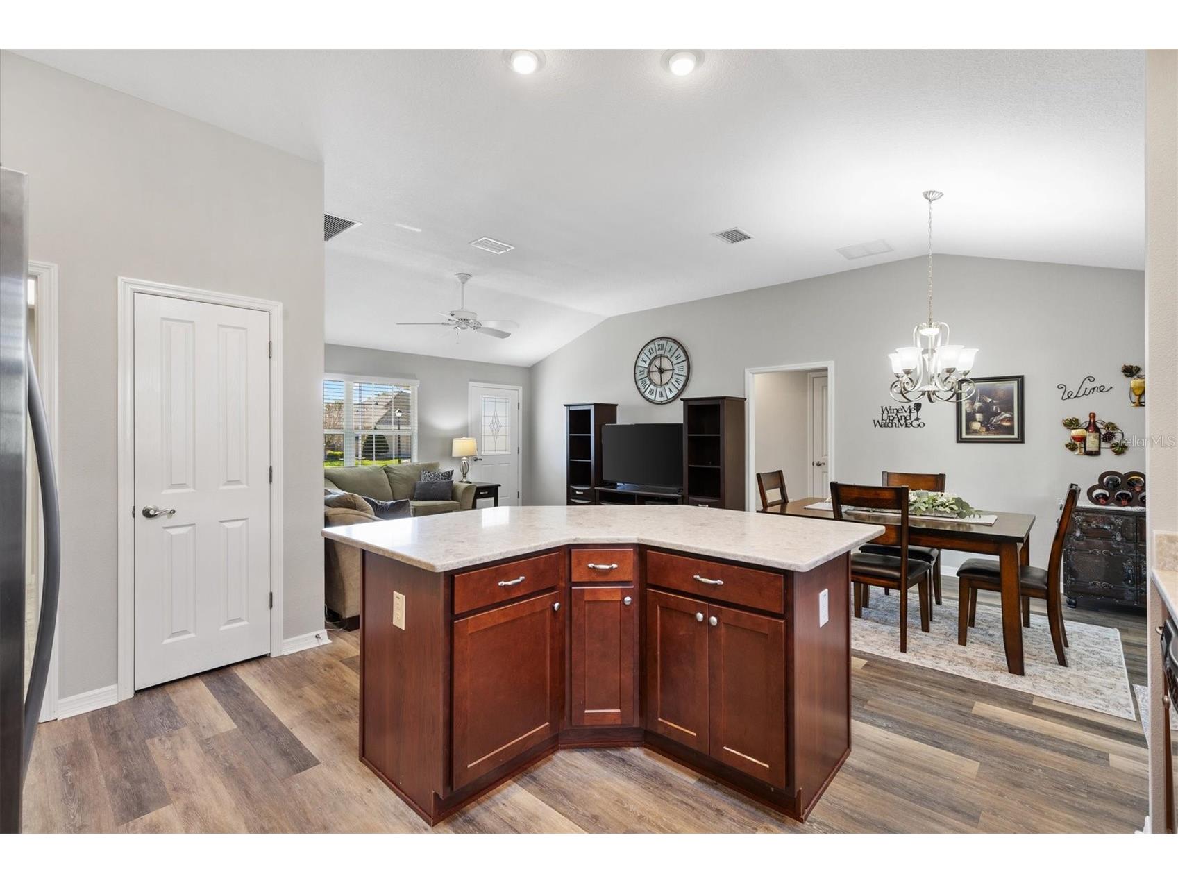 1174 Westmoreland Loop The Villages FL 32162 A4686091 image8