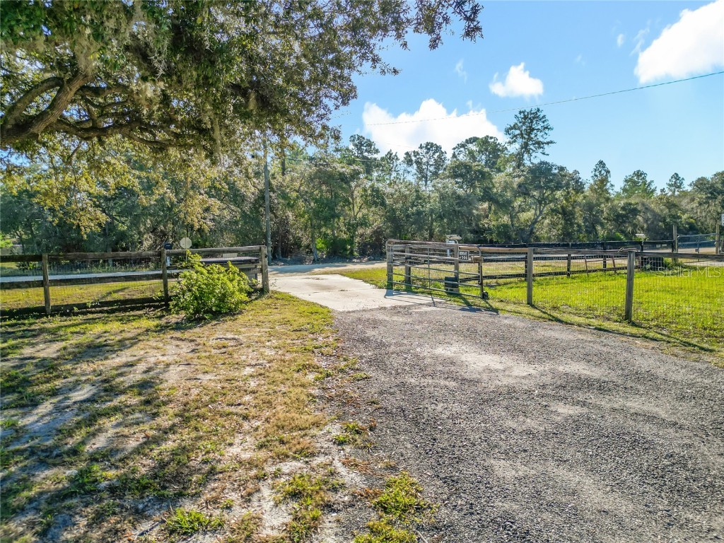11740 SE 169th Avenue Road Ocklawaha FL 32179 - Bear Lake OM712150 image85