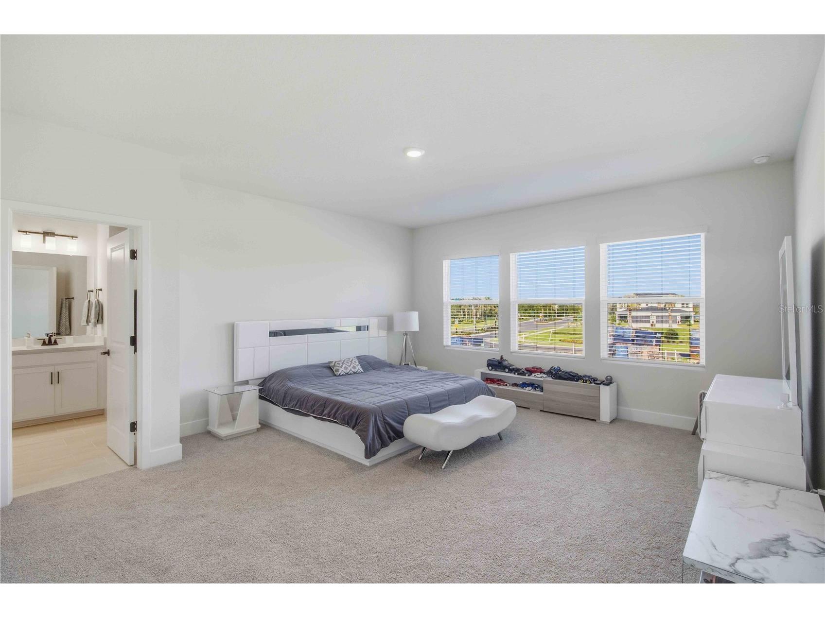 11742 Full Moon Loop Parrish FL 34219 A4690031 image6