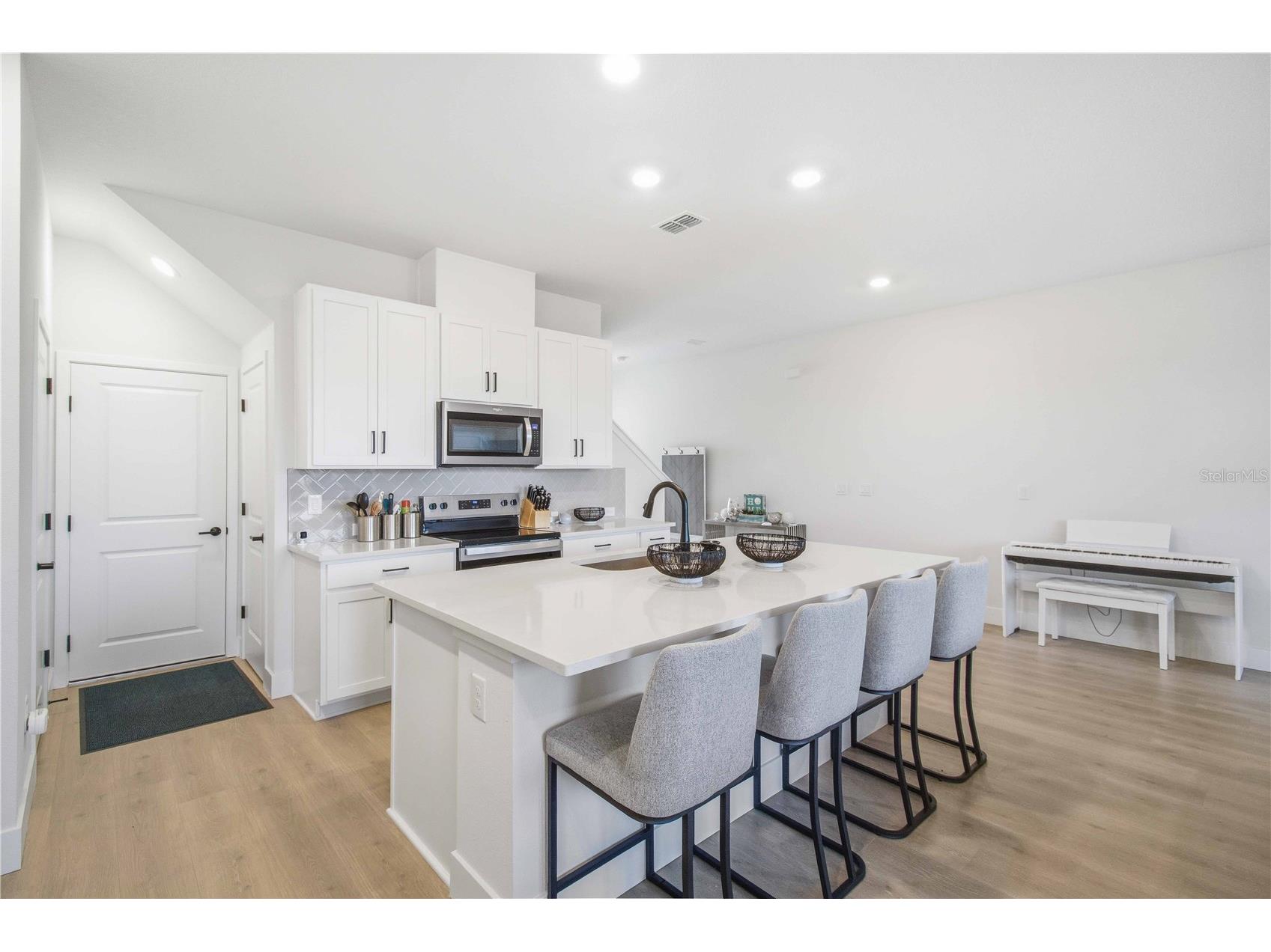 11742 Full Moon Loop Parrish FL 34219 A4690031 image9