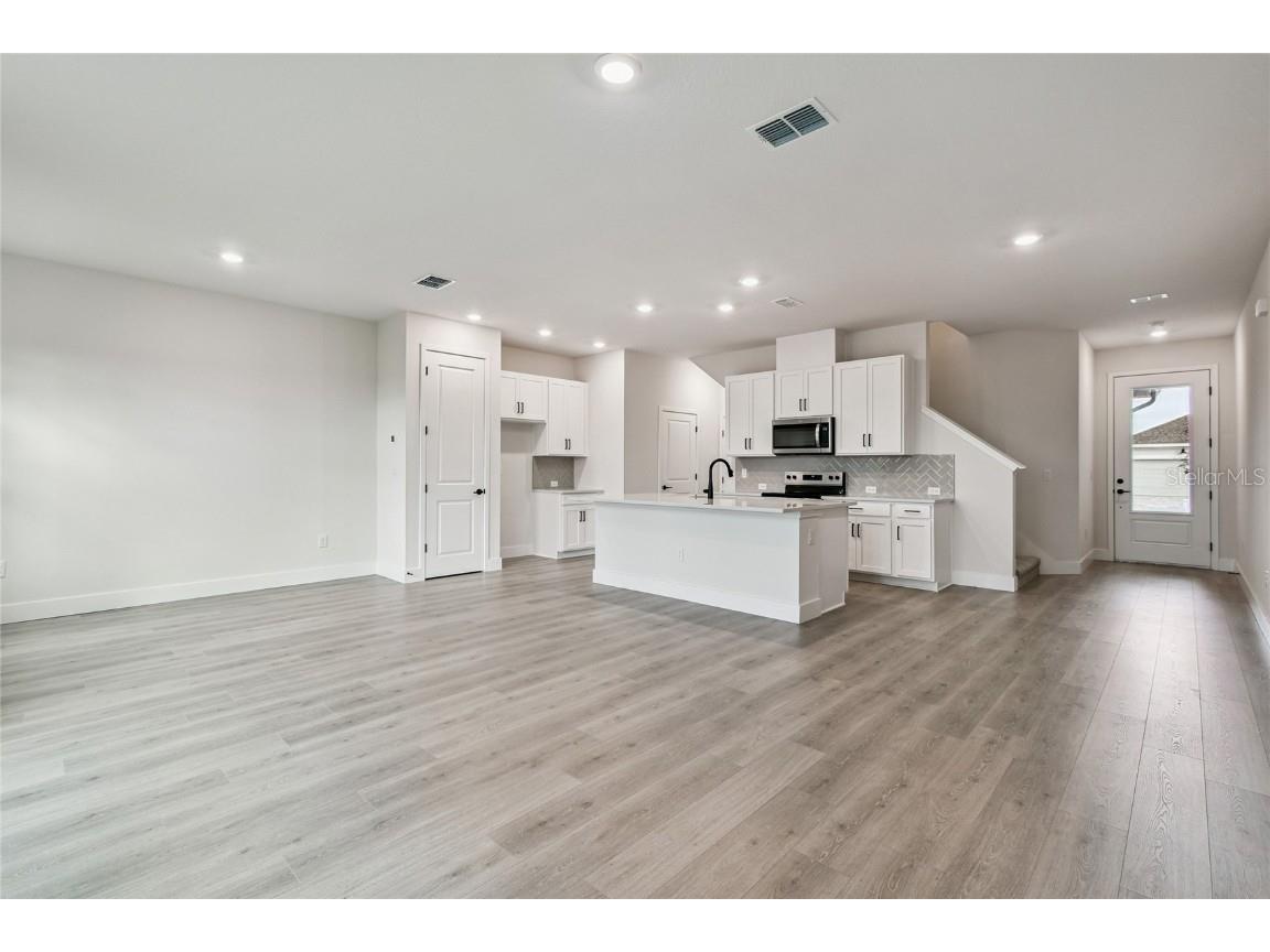 11742 Full Moon Loop Parrish FL 34219 TB8422208 image17