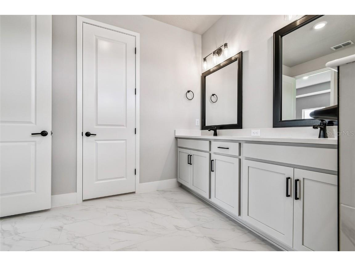 11743 Full Moon Loop Parrish FL 34219 TB8451895 image23