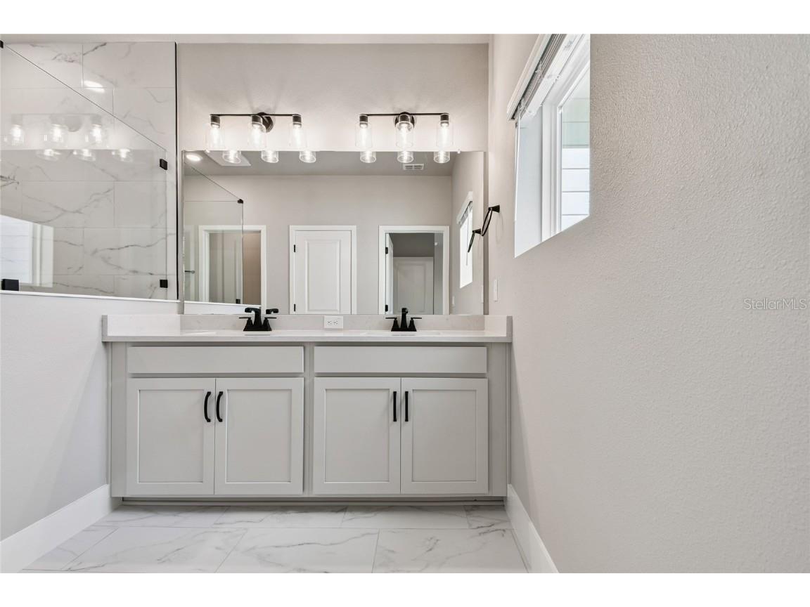 11746 Full Moon Loop Parrish FL 34219 TB8415591 image22