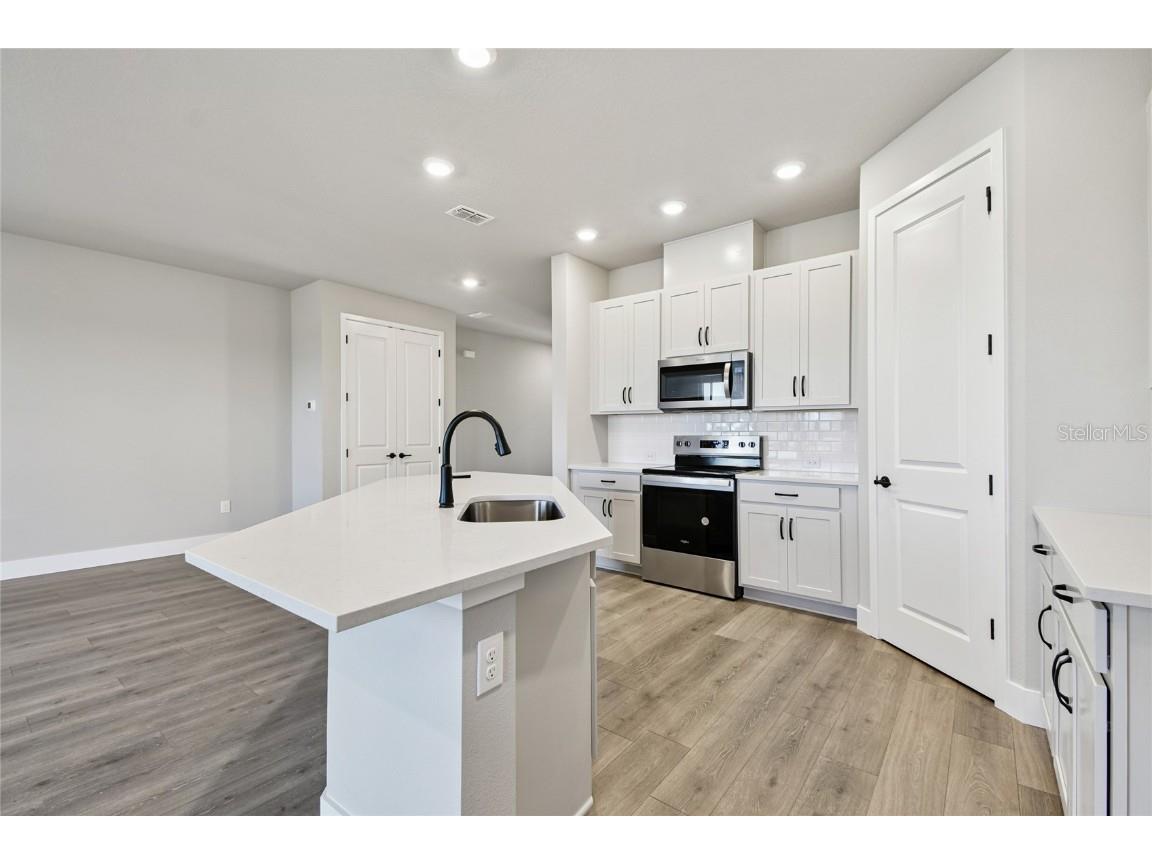 11746 Full Moon Loop Parrish FL 34219 TB8415591 image8