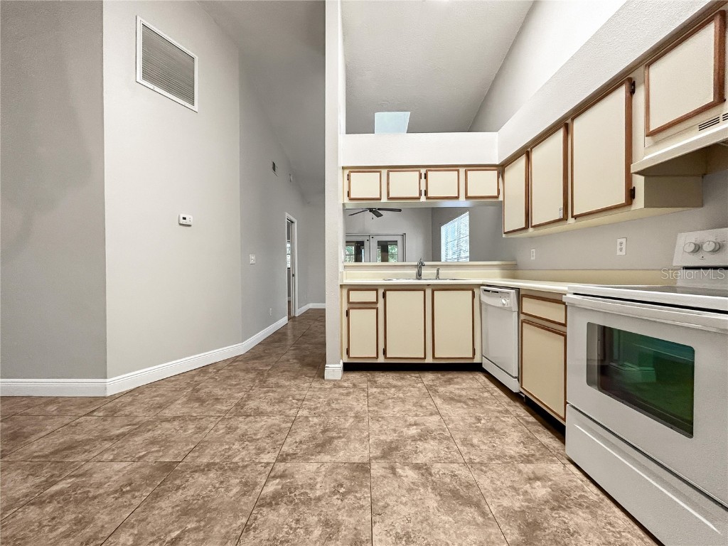 11746 Spring Tree Lane Port Richey FL 34668 O6360619 image9