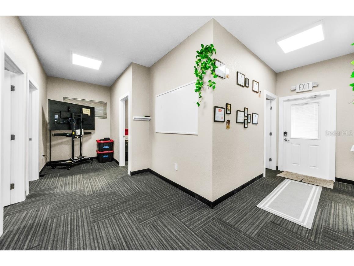 11748 La Madera Boulevard Port Richey FL 34668 W7880136 image14