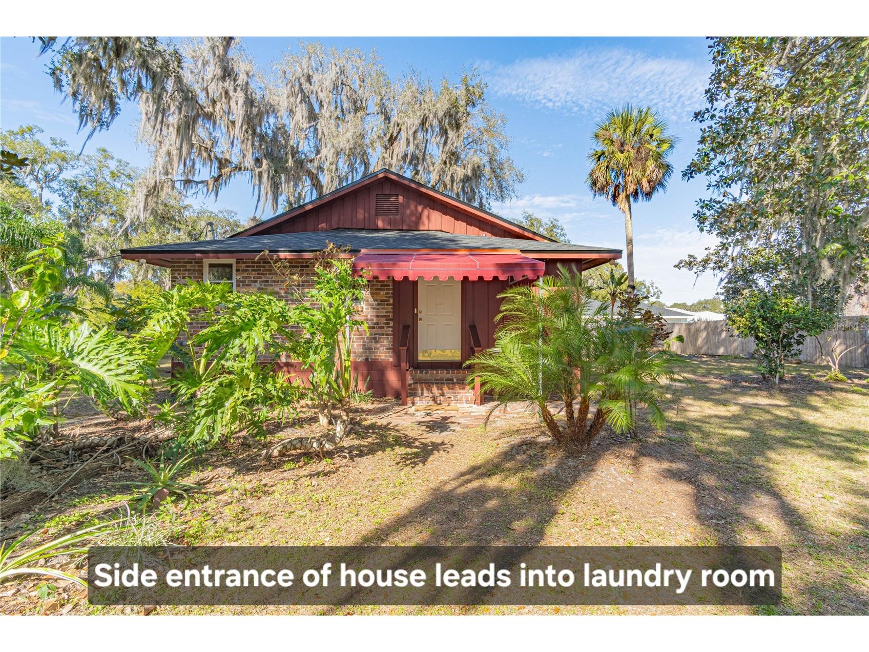 1175 Cr 463b Lake Panasoffkee FL 33538 TB8528453 image23