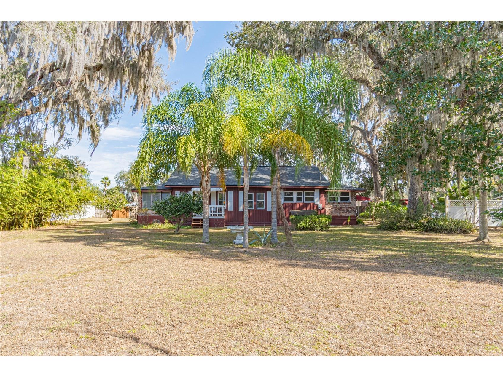 1175 Cr 463b Lake Panasoffkee FL 33538 TB8528453 image32