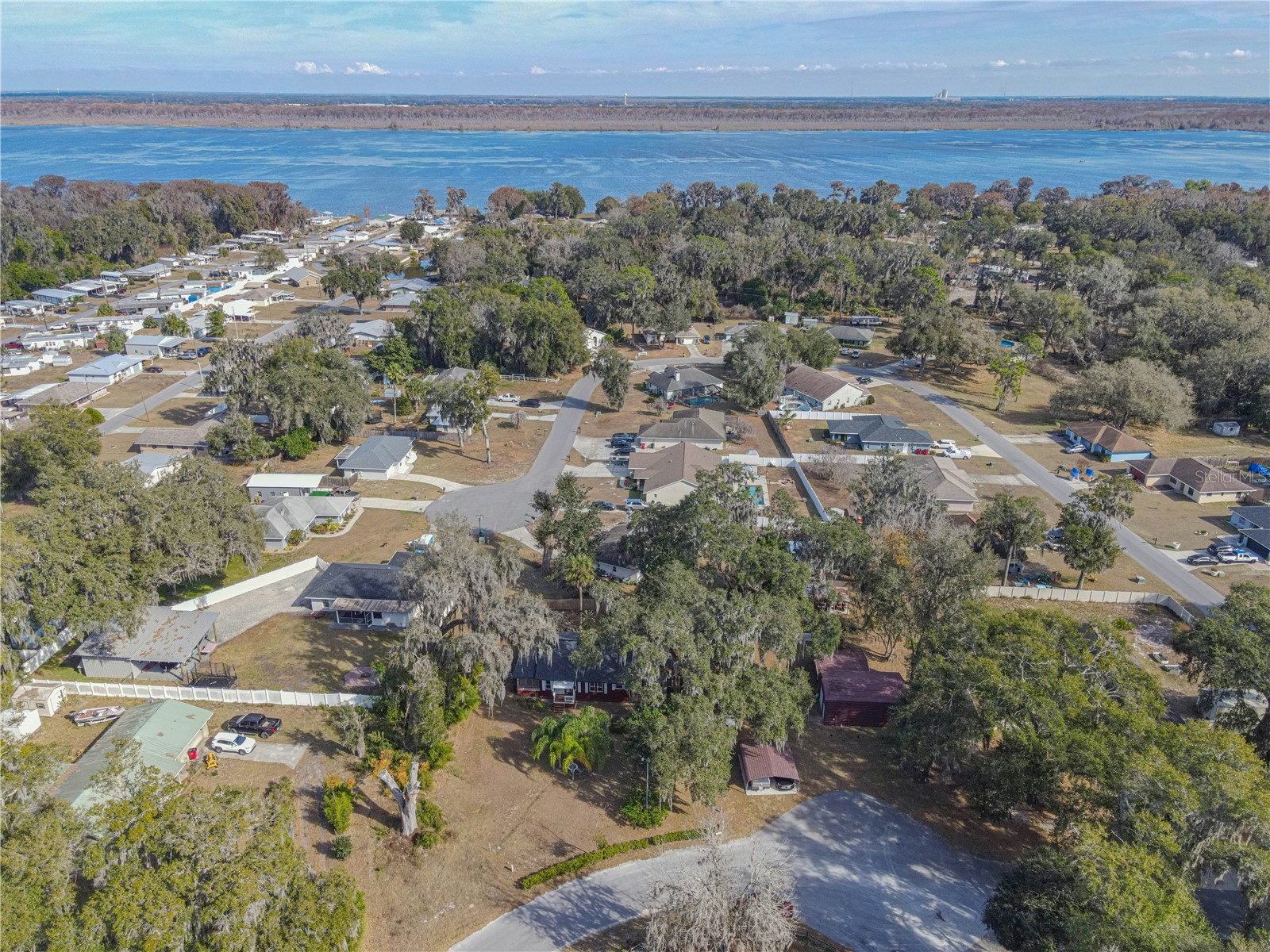 1175 Cr 463b Lake Panasoffkee FL 33538 TB8528453 image40