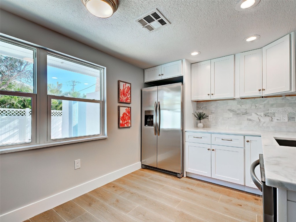 1175 Little Court Englewood FL 34223 C7512435 image9