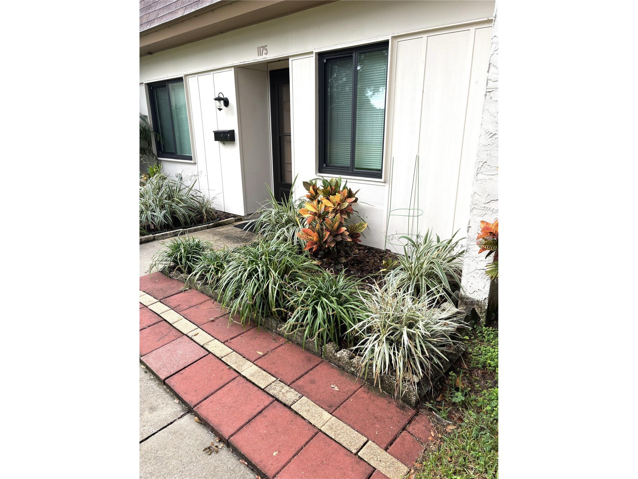 1175 Mission Circle #1175 Clearwater FL 33759 TB8433331 image3