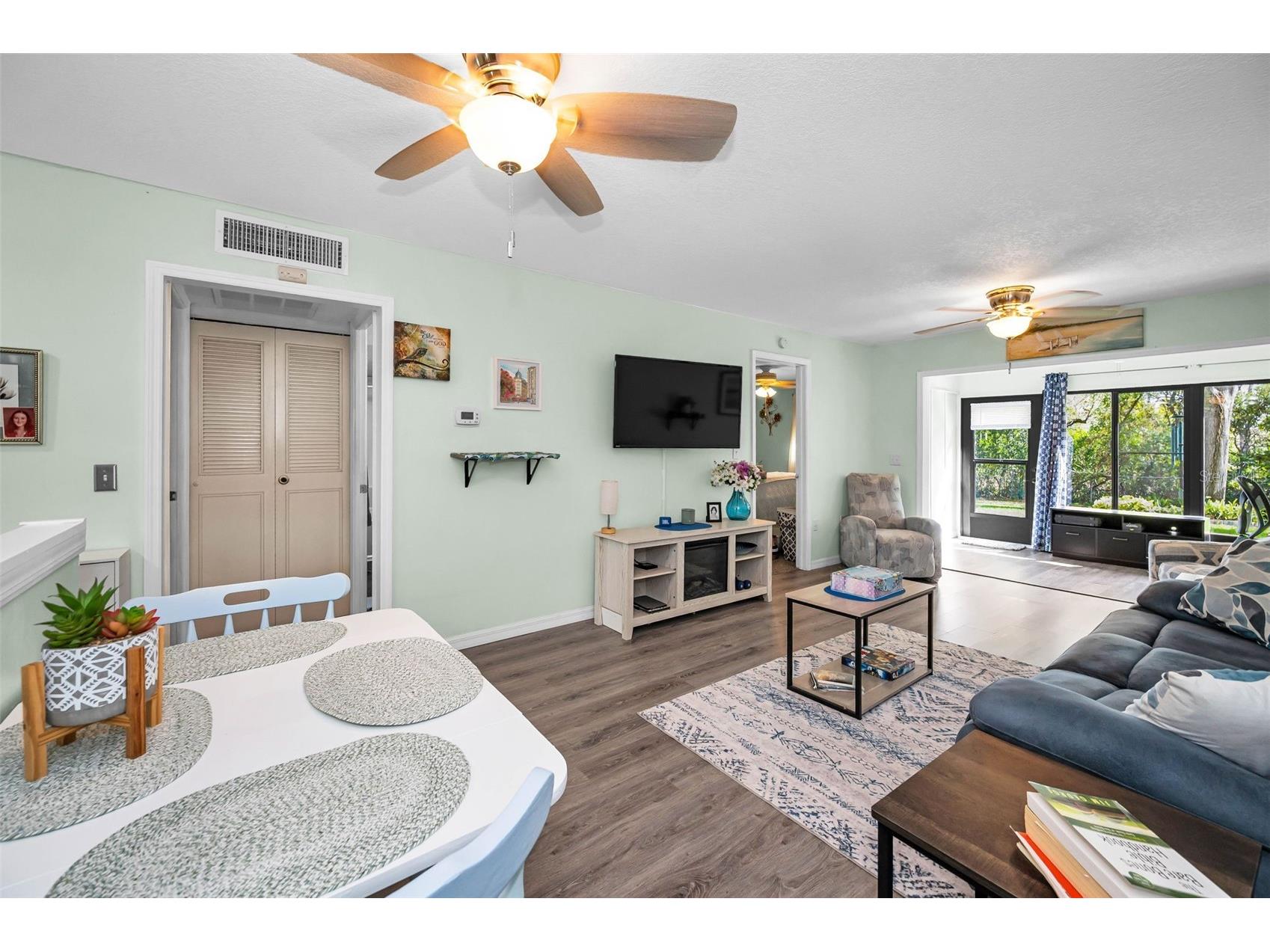 1175 Mission Circle #1175 Clearwater FL 33759 TB8485266 image11
