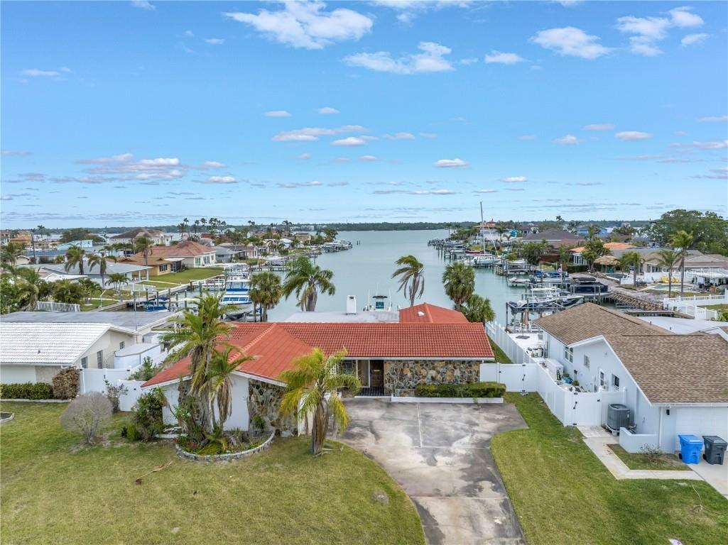 11755 7th Street E Treasure Island FL 33706 - BOCA CIEGA BAY TB8366054 image1
