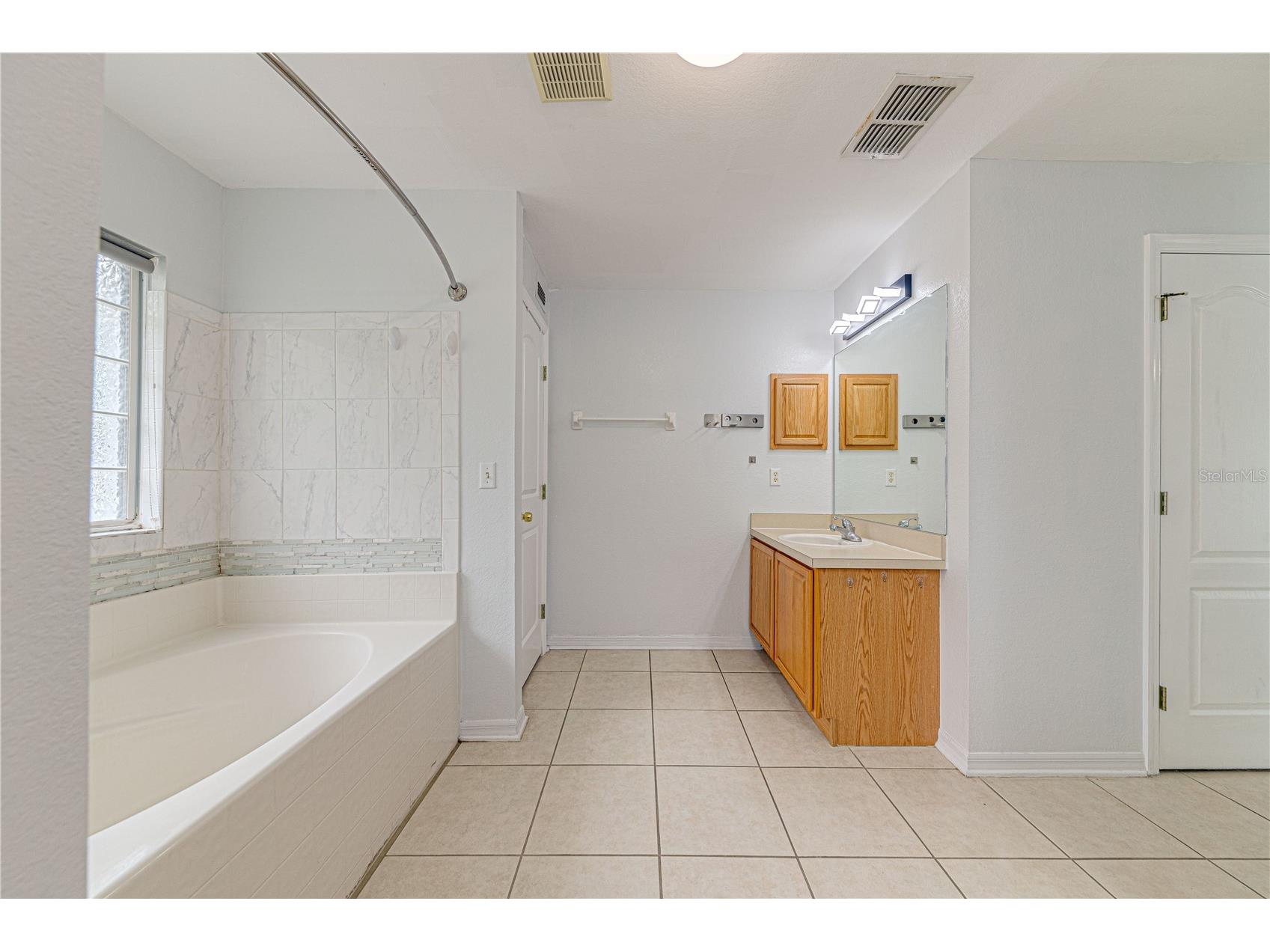 1176 Lake Place Court Lakeland FL 33805 O6399091 image35