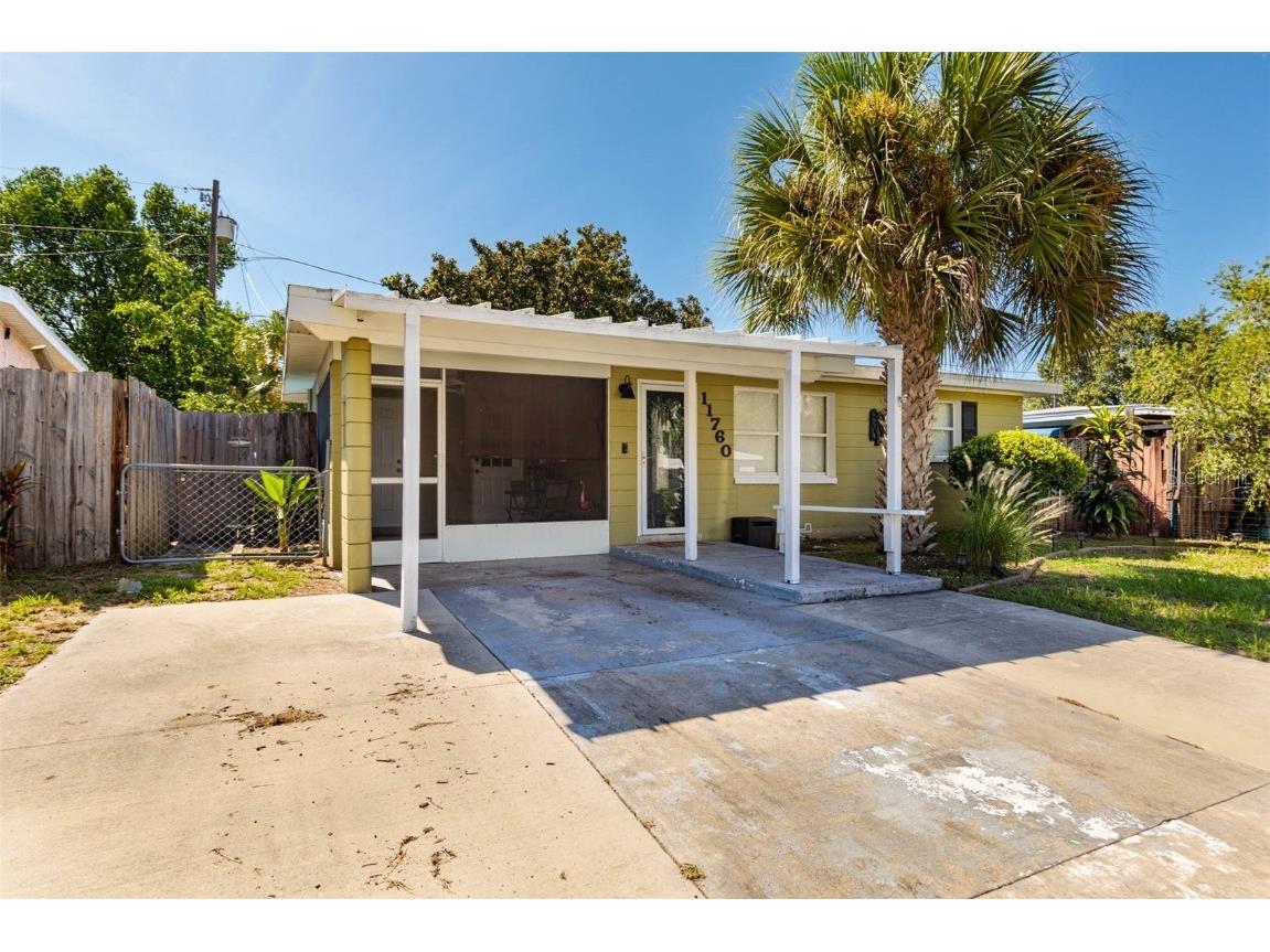 11760 104th Street Largo FL 33773 U8207736 image1