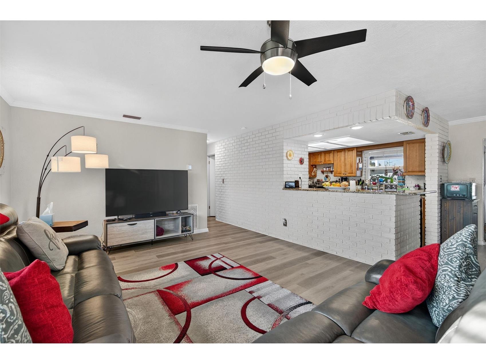 11761 80th Avenue Seminole FL 33772 TB8468752 image3