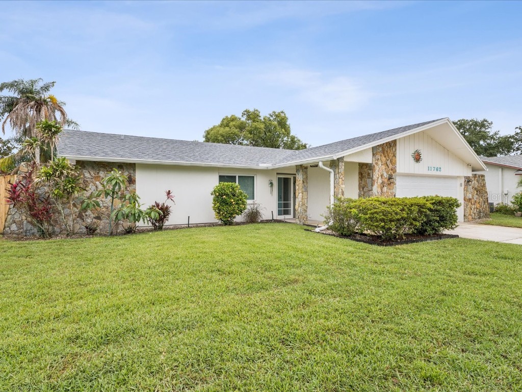 11762 Barb Court Seminole FL 33778 TB8393284 image1