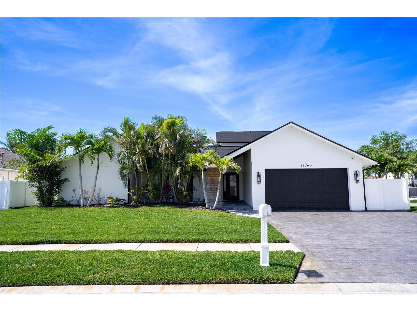 11763 Harborside Circle Largo FL 33773 TB8516746 image1
