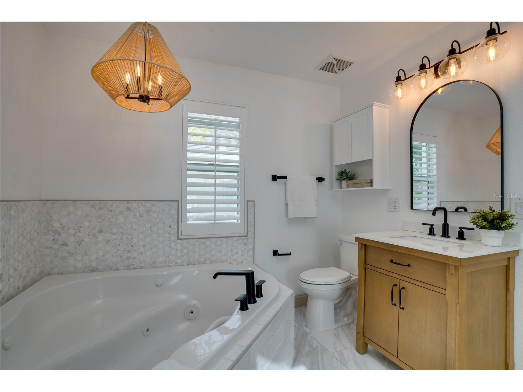 11763 Harborside Circle Largo FL 33773 TB8516746 image30