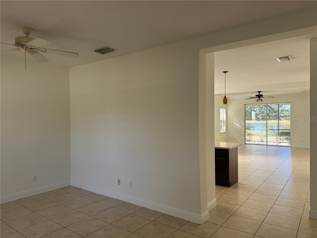 11765 Forest Park Circle Bradenton FL 34211 A4673107 image3
