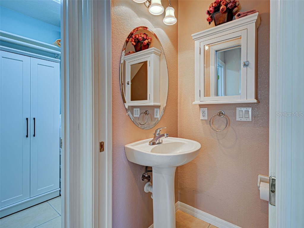 11766 Tempest Harbor Loop Venice FL 34292 N6139874 image24