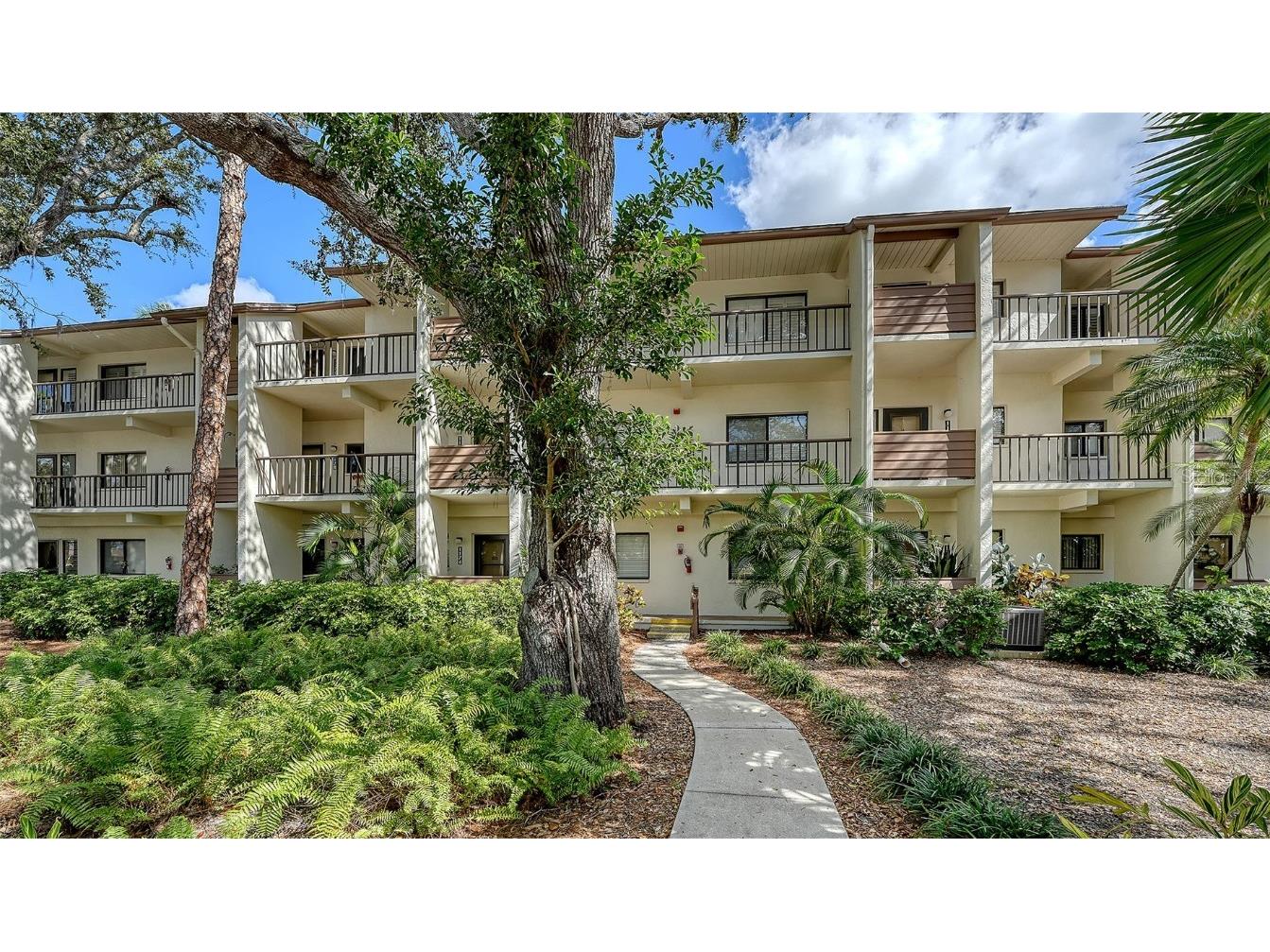 1178 Bird Bay Way #307 Venice FL 34285 A4670067 image1