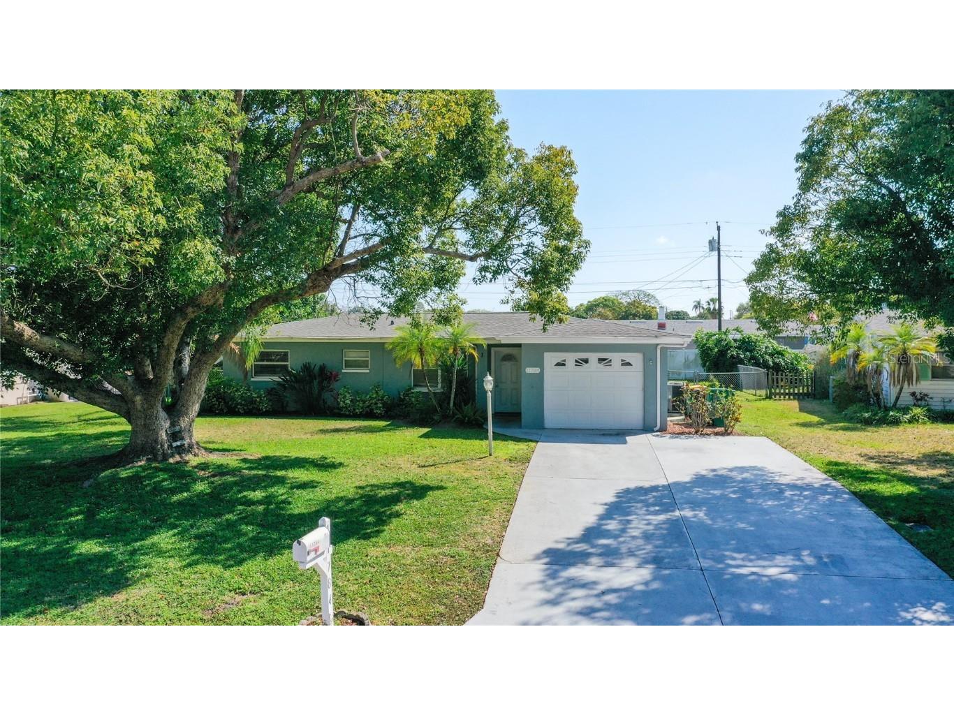 11784 83rd Avenue Seminole FL 33772 U8193329 image1