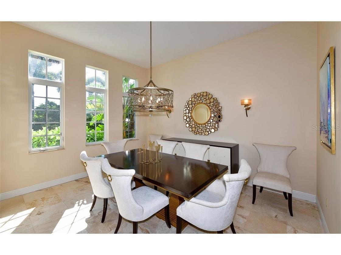 1179 Morningside Place Sarasota FL 34236 A4466473 image10